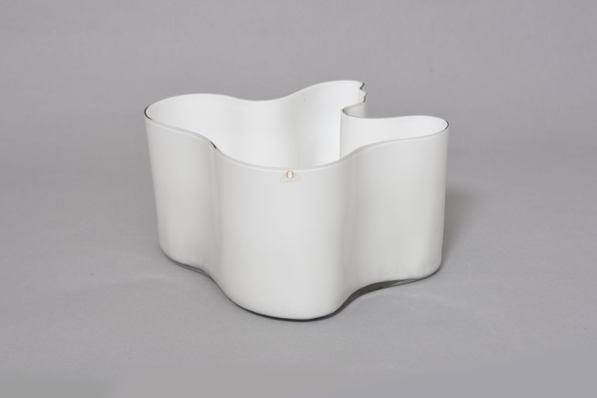 Aalto Alvar Glass vase opaline 1950s