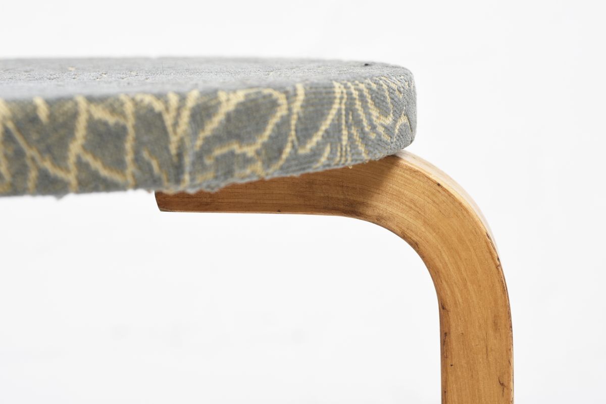 Aalto Alvar Stool60 green leaf 01