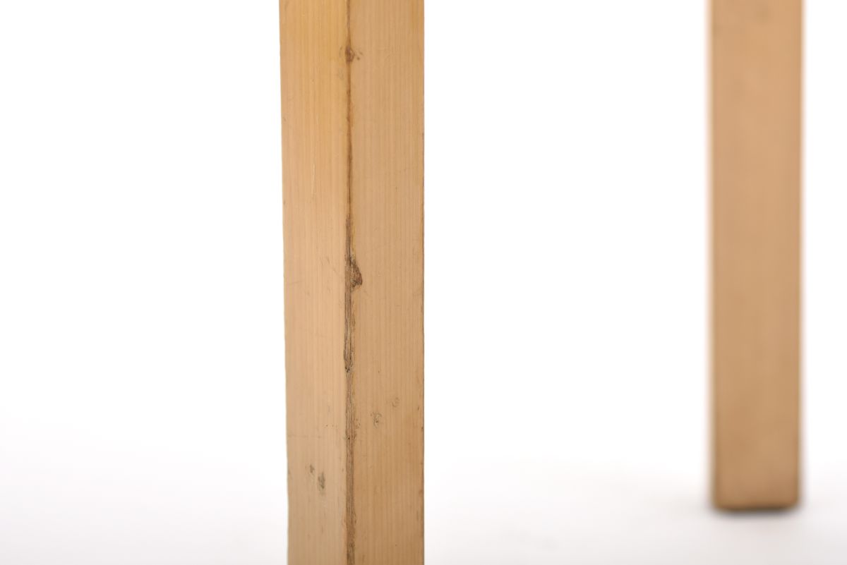Aalto Alvar stool 60 white linoleum 04