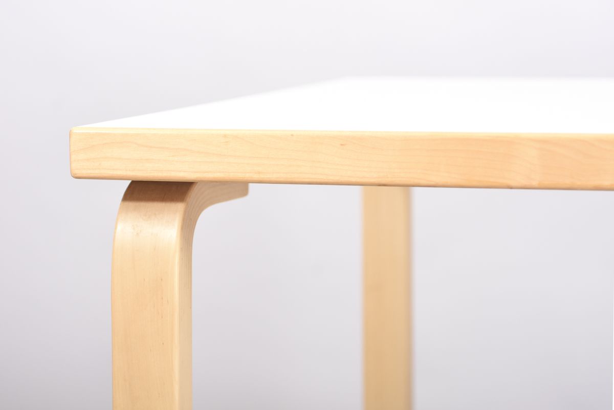 Aalto Alvar Table 81b white laminate 1990s 02