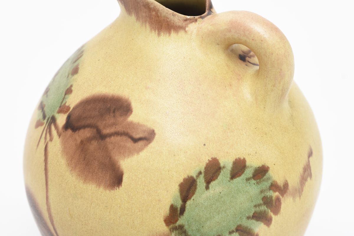 Anonymous vase 03