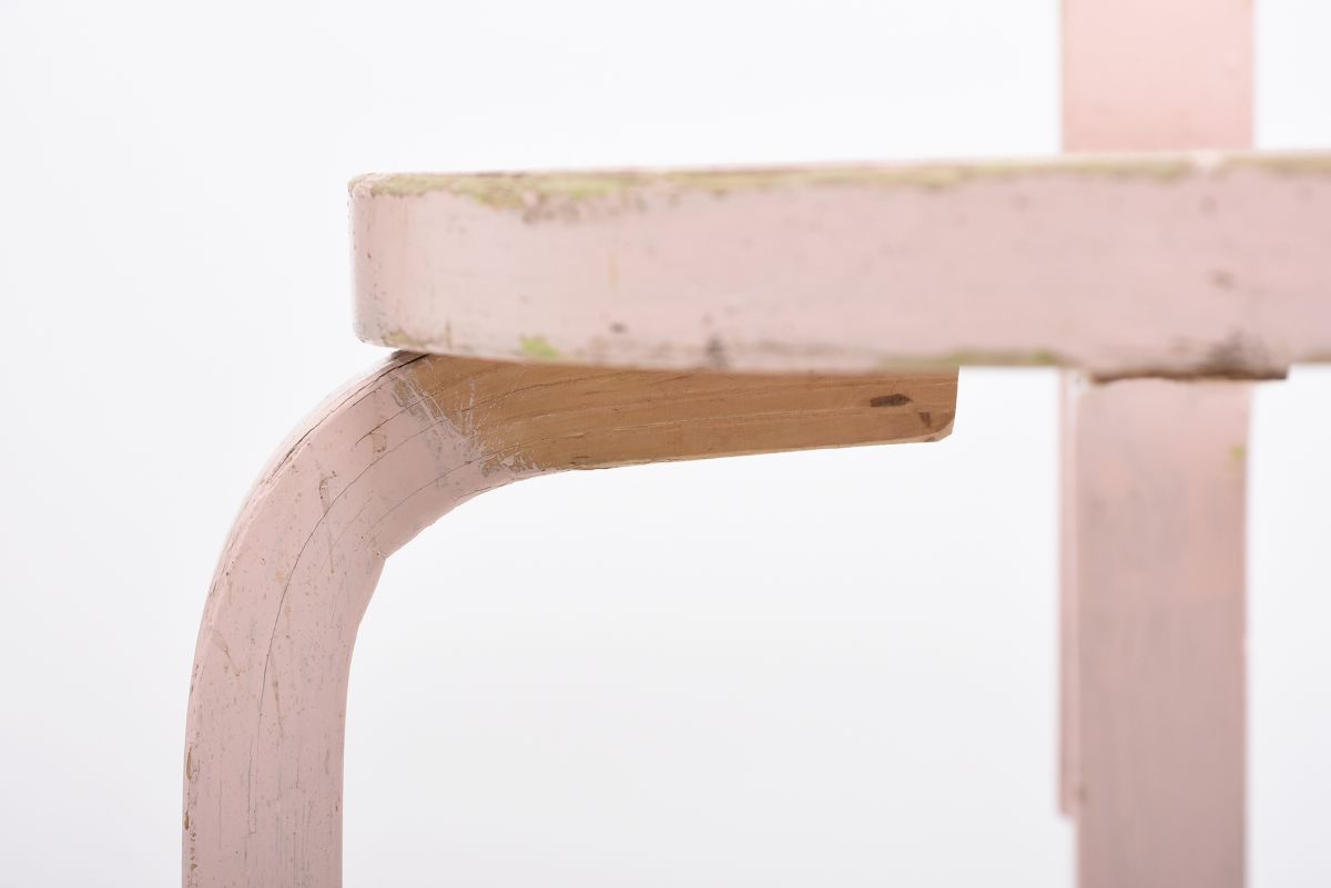 Aalto Alvar Chair68 pink paint 08