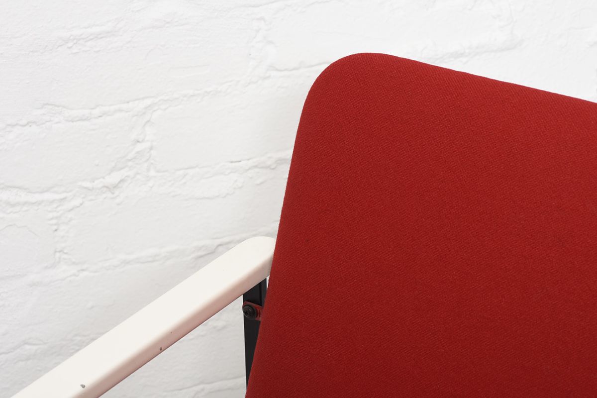 Kukkapuro Armchairs A502 details3
