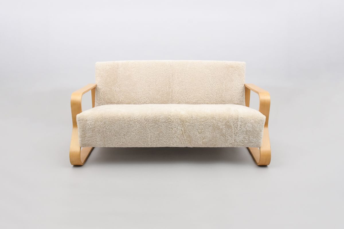 Aalto Alvar Sofa model 544 sheep skin