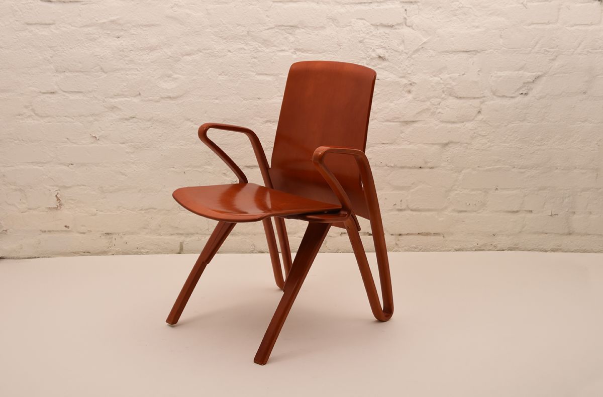 Stefan-Lindfors_Draco-Armchair