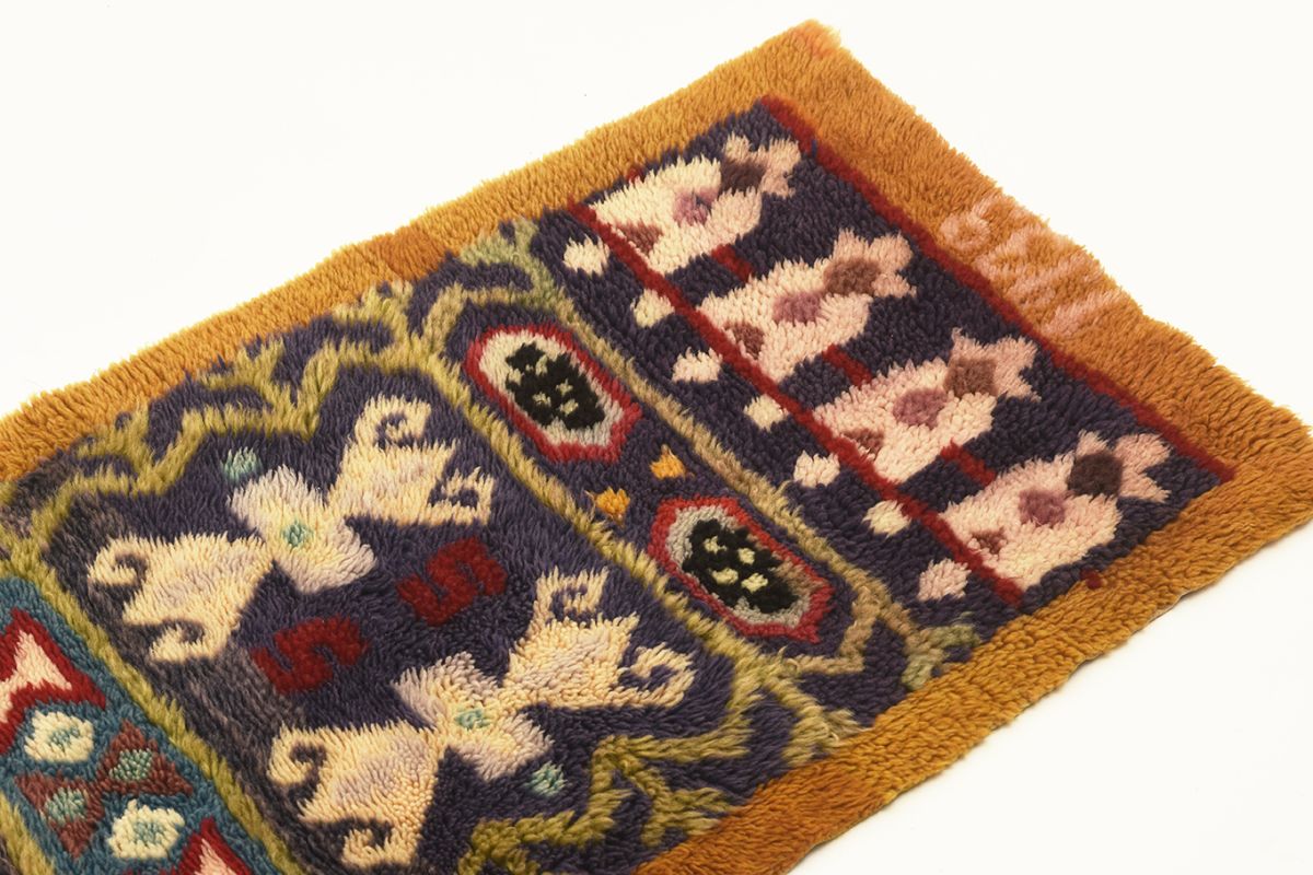 Anonymous-Finnish-Wall-Armchair-Textile_detail1