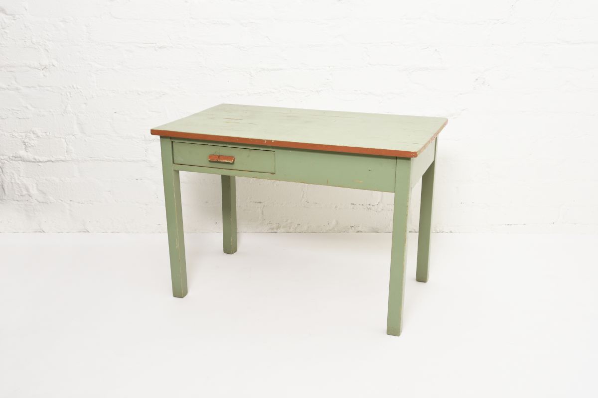 Toivonen-Eevert-Kids-Table-Green