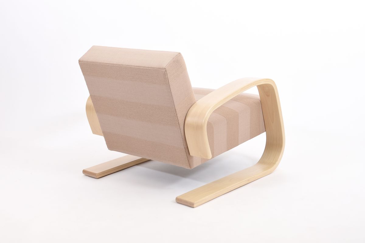 Aalto Alvar Armchair 400 Tank Kvadrat Raf Simons rosé powder back