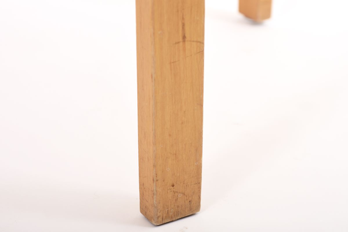 Aalto Alvar Round table mahogany top 06