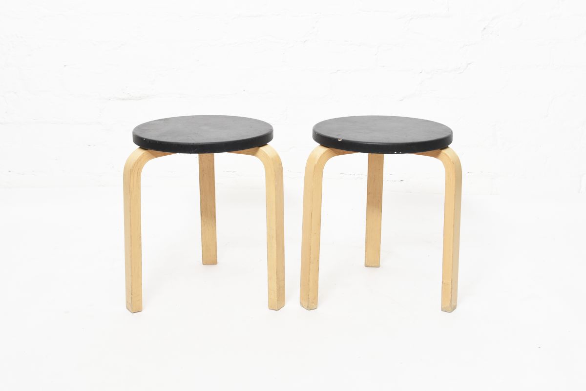 Aalto Alvar Stool60 Leather top