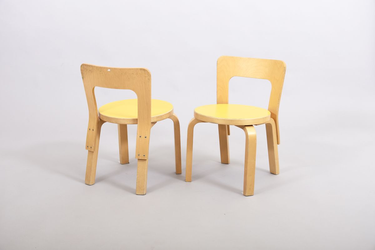Aalto Alvar N65 yellow linoleum