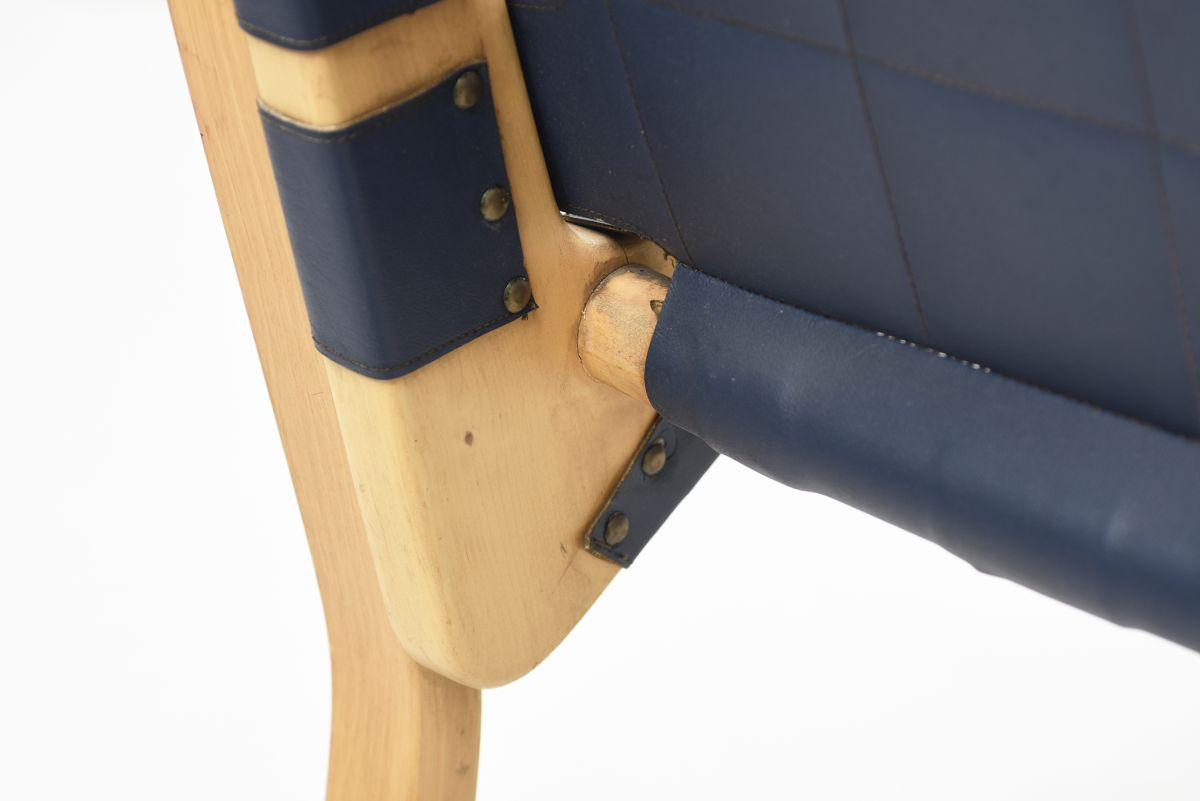Aalto Alvar Chair 45 dark blue 10