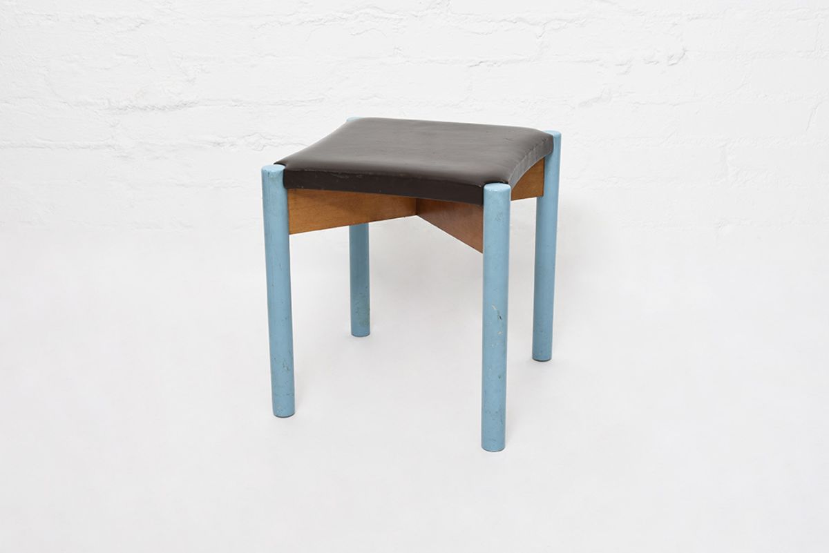 Tapiovaara Four Legged Stool details1