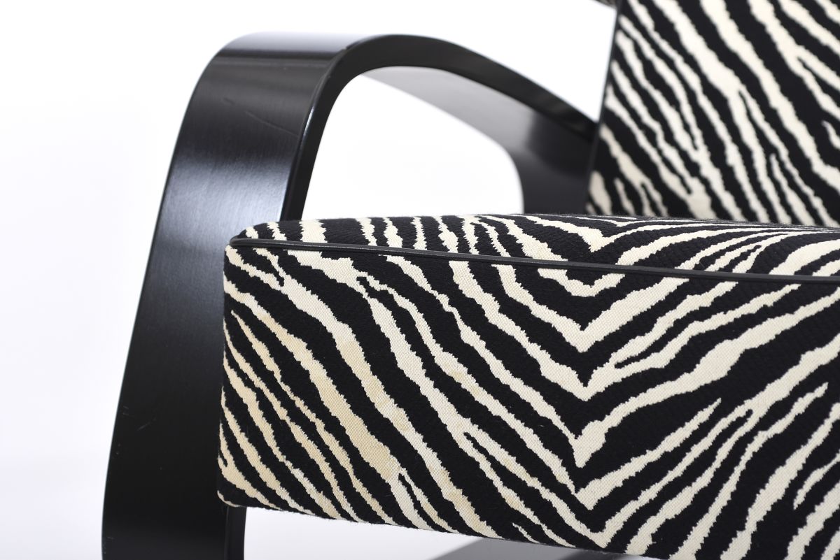 Aalto Alvar Armchair Tank high back ear zebra 08