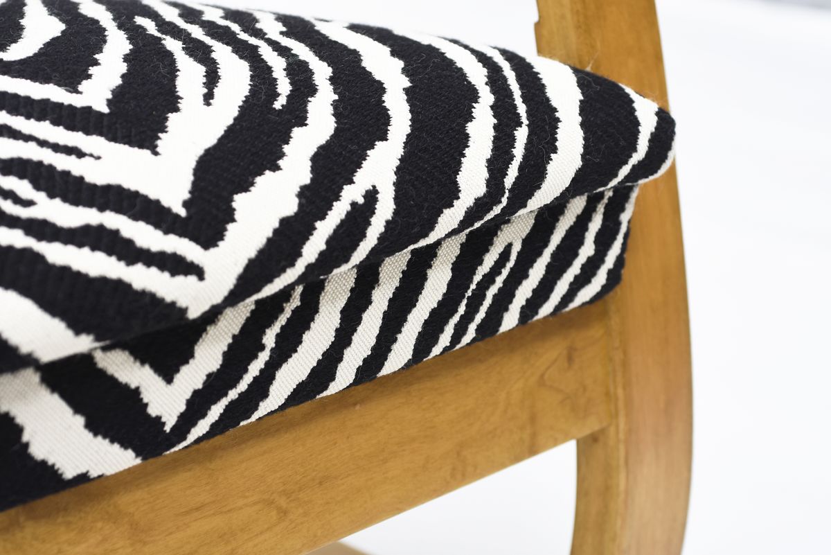 Aalto Alvar Armchair 401 zebra no ear 08