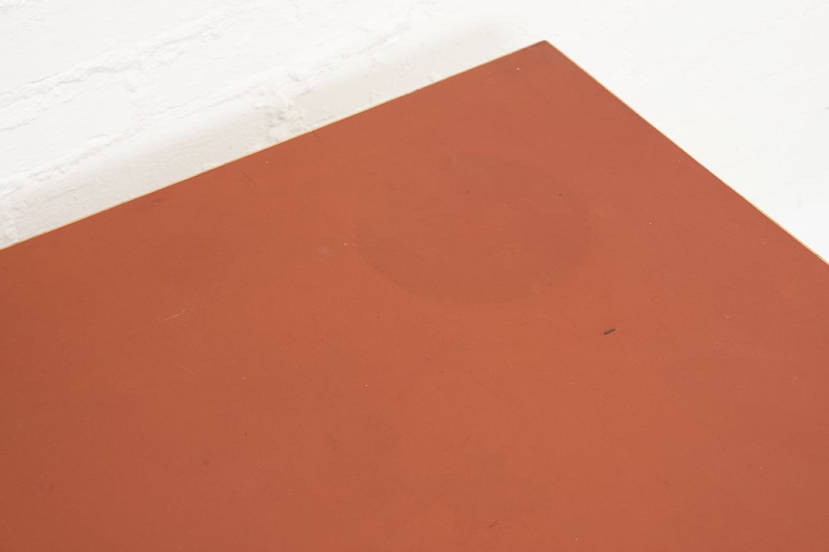 Aalto-Alvar-Coffee-Table-Red-Linoleum_detail1