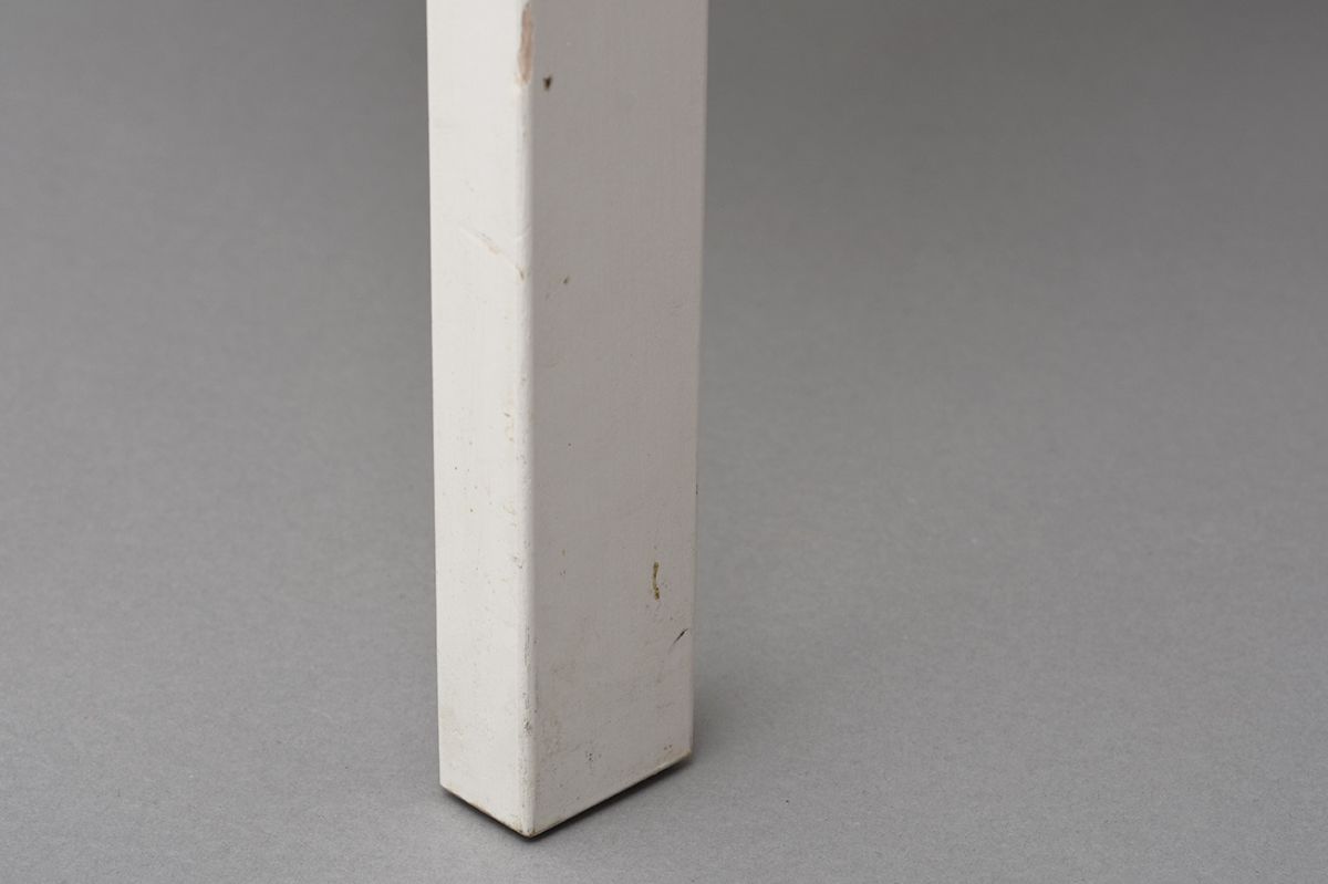 Aalto-661-Chair-White-Painted-details9