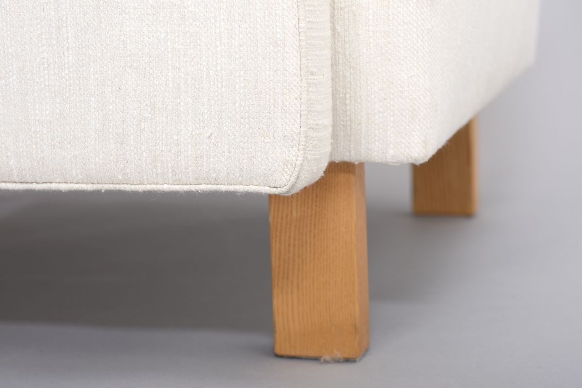 Aalto Alvar Armchair 511 white wool fabric 10