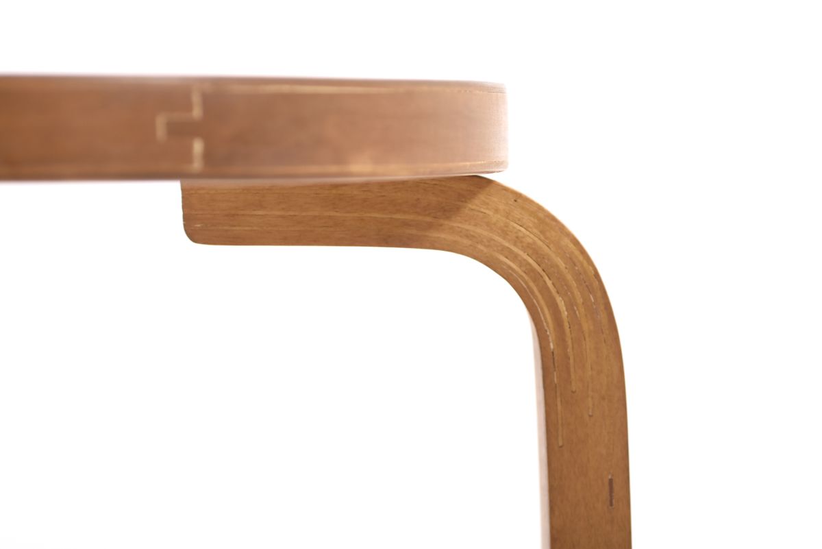 Aalto Alvar Stool 60 veneered top 04