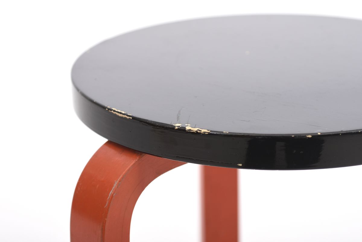 Aalto Alavr Stool 60 black orange 1950s 02