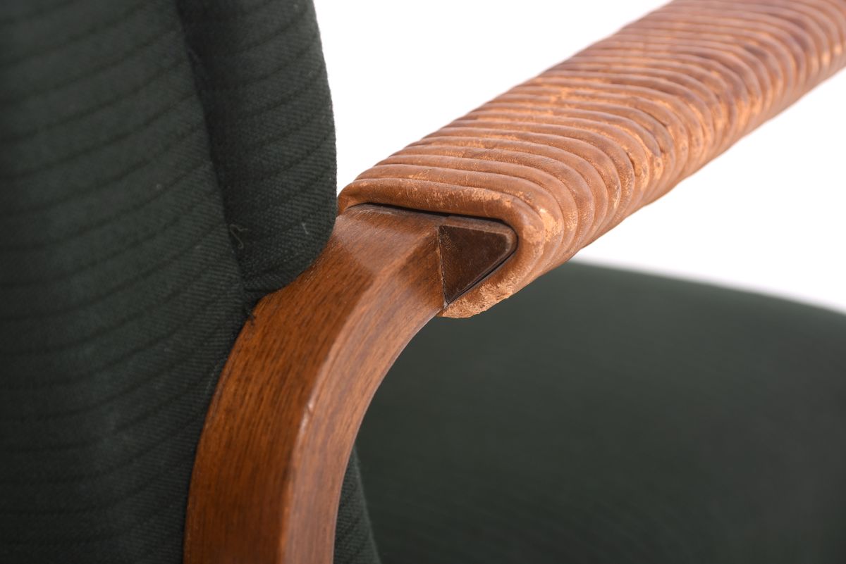 Aalto Alvar Chair 47 with Aino frorest green stripe 07 1