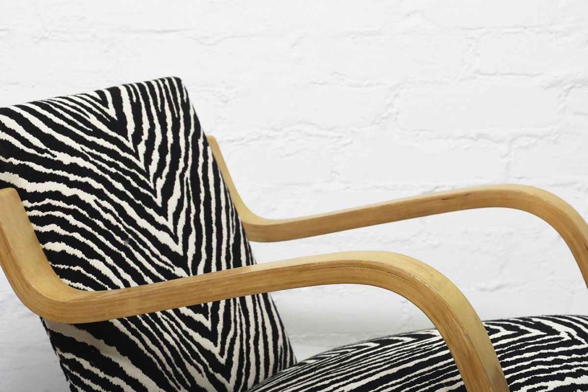 Aalto 402 Armchair Zebra details7