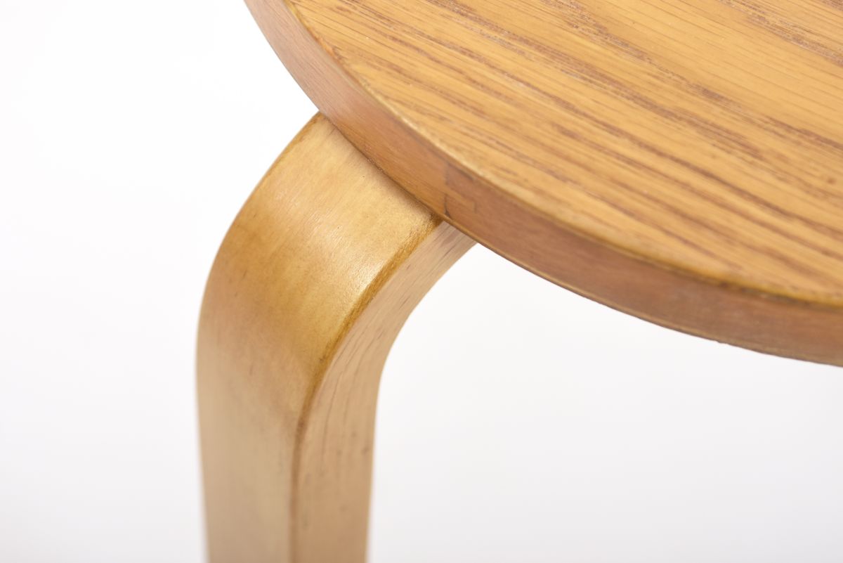 Aalto Alvar Stool 60 pair 01