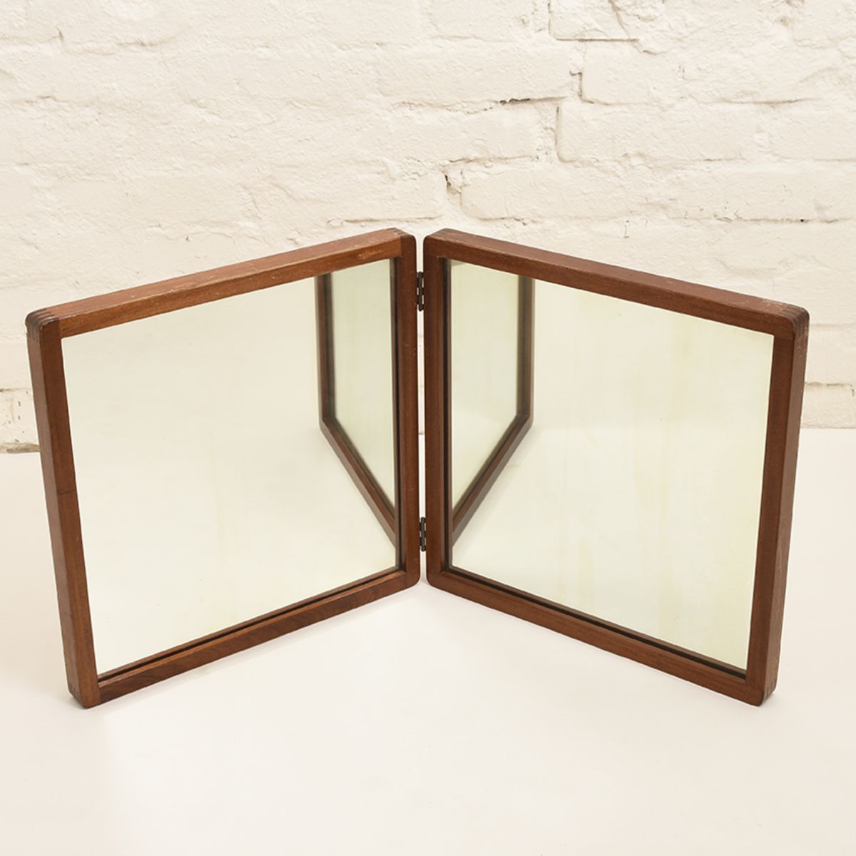 Aalto-Alvar-Double-Mirror