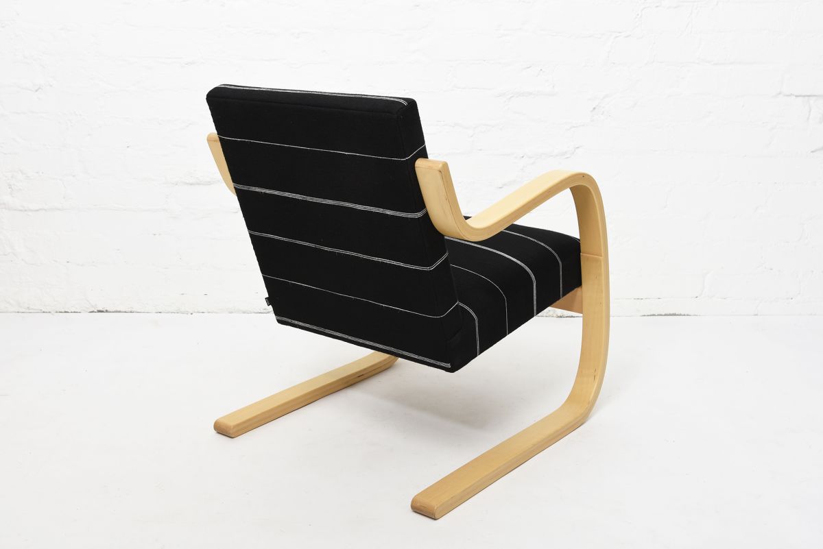 Aalto Alvar Armchair 402 back white back
