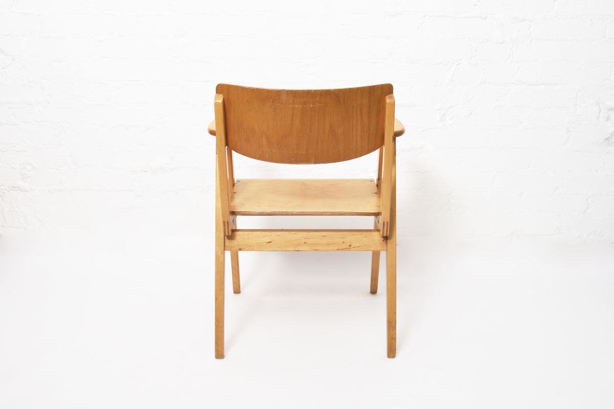 Tapiovaara Armchairs details3