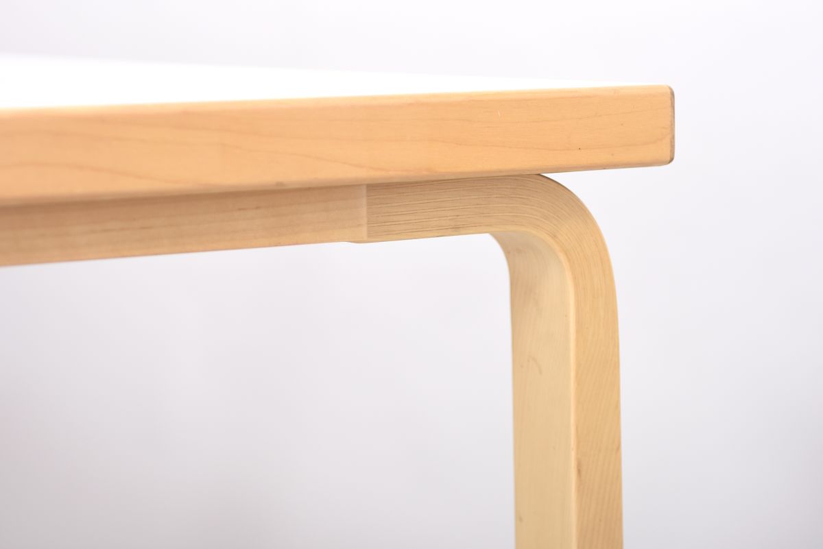 Aalto Alvar Table 81b white laminate 1990s 03
