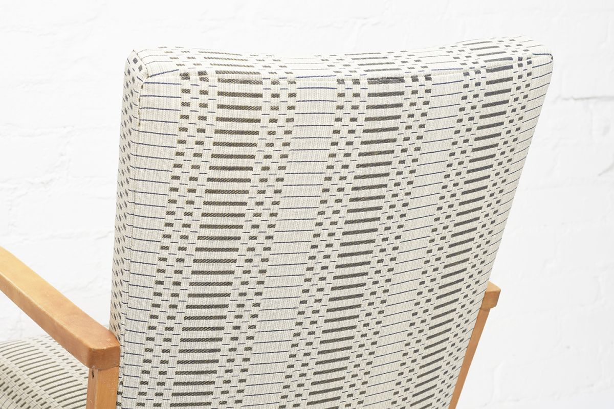 Tapiovaala-Ilmari-Armchair-Johanna G_detail3
