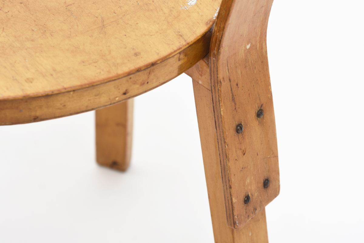 Aalto Alvar chair 65 war leg 05