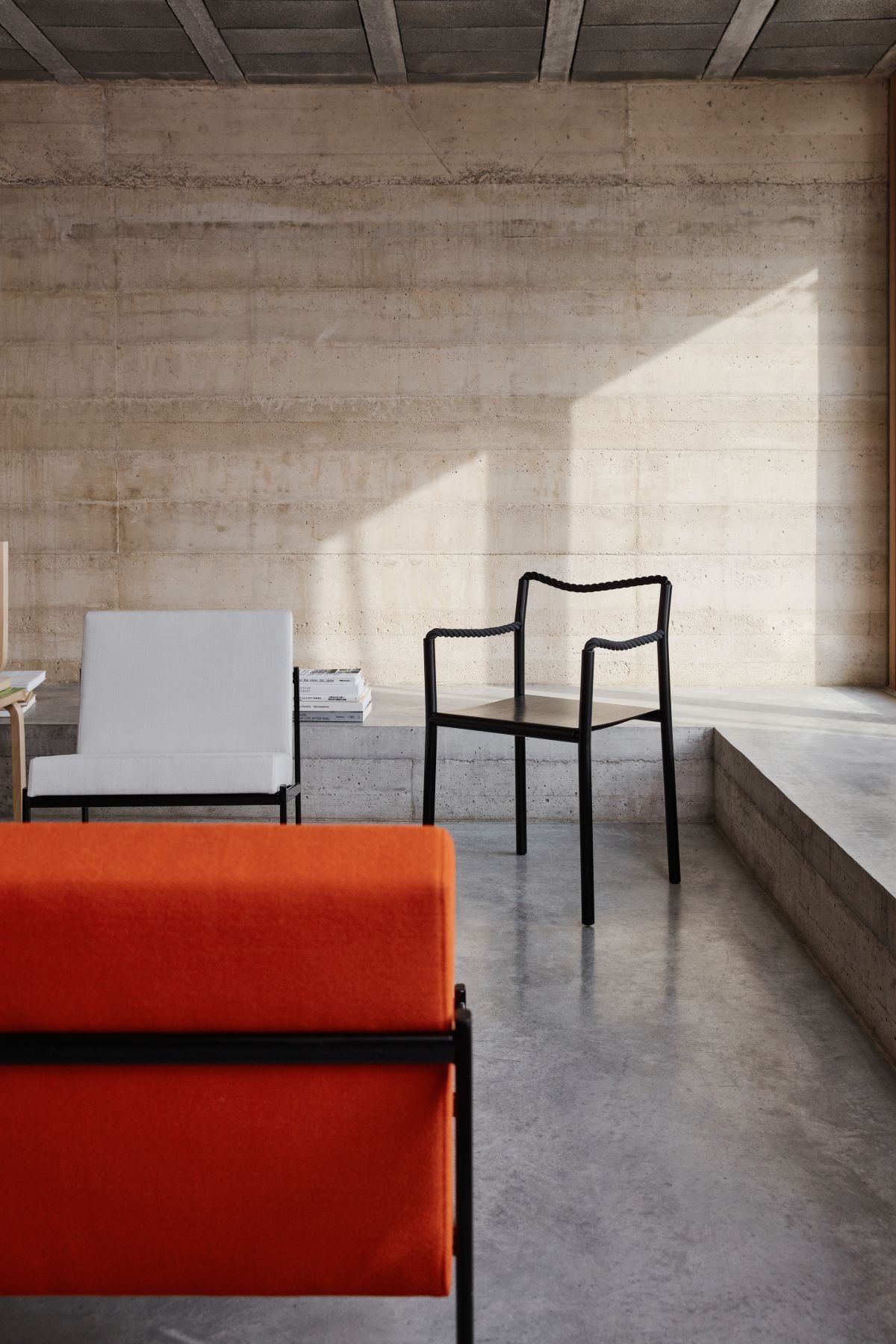 Rope_Chair_Kiki_Lounge_Chair_Mikko_Ryhanen_1-3192775