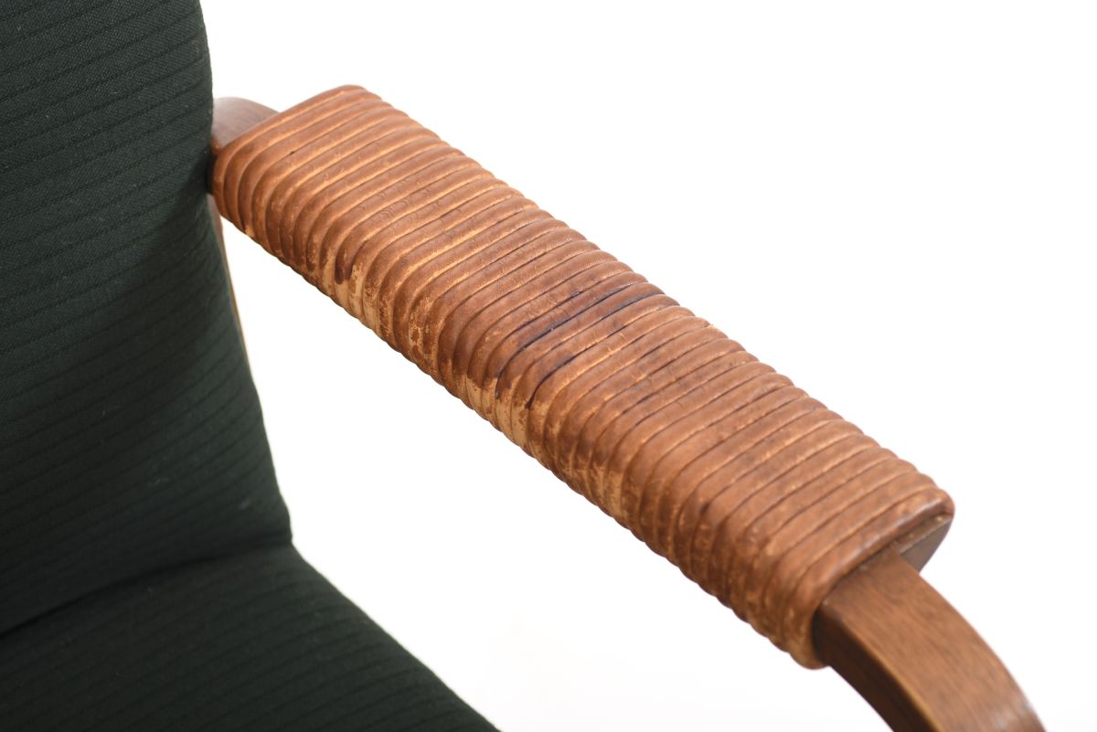 Aalto Alvar Chair 47 with Aino frorest green stripe 05