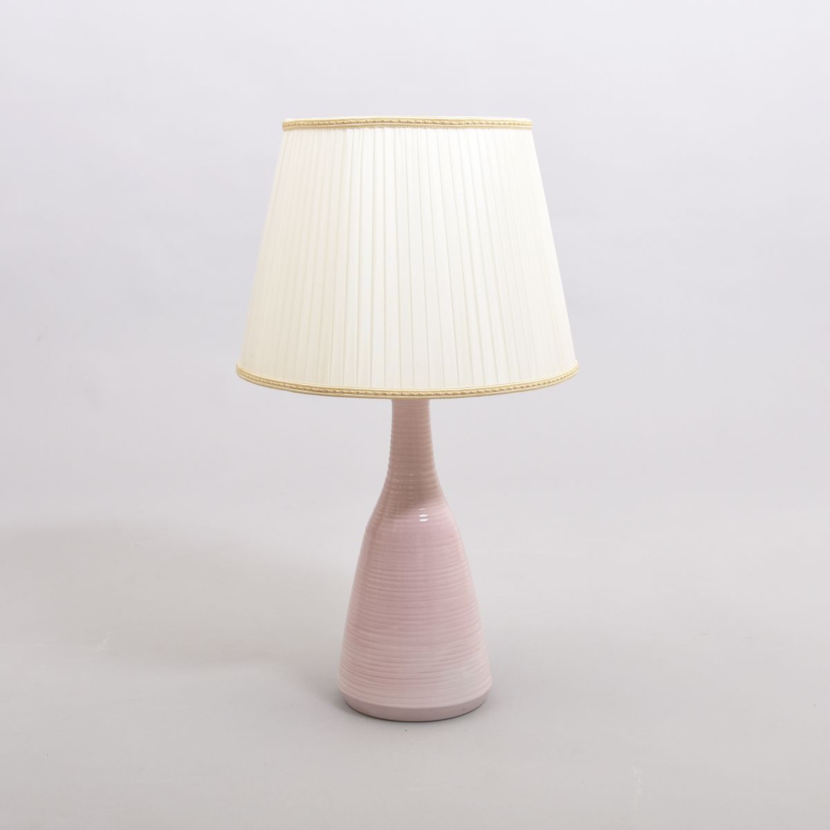 Anonymous Ceramic table lamp pink