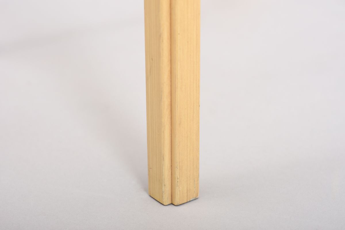 Aalto Alvar Y805 side table 05