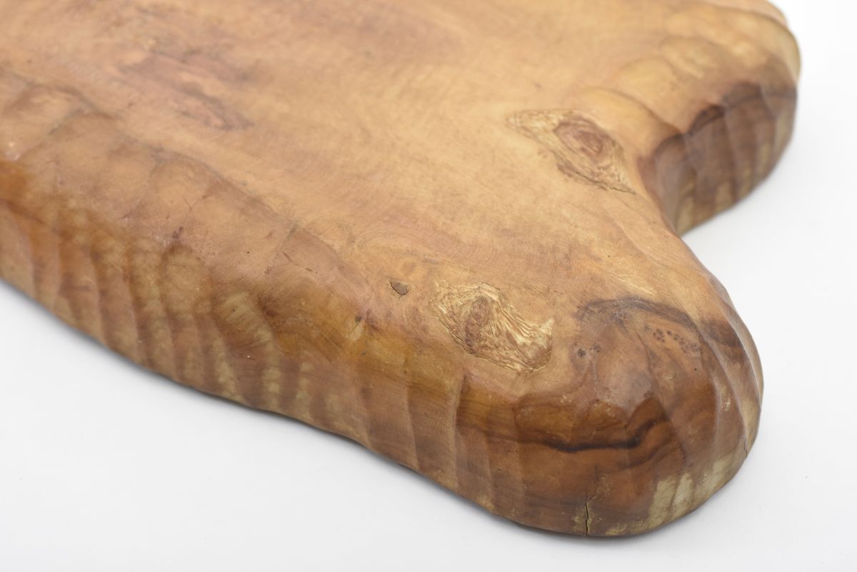 Anonymous Curved wood plate 04