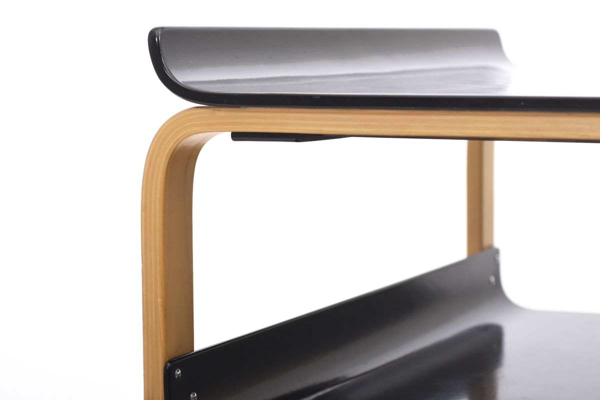 Aalto Alvar Paimio side table 915 04