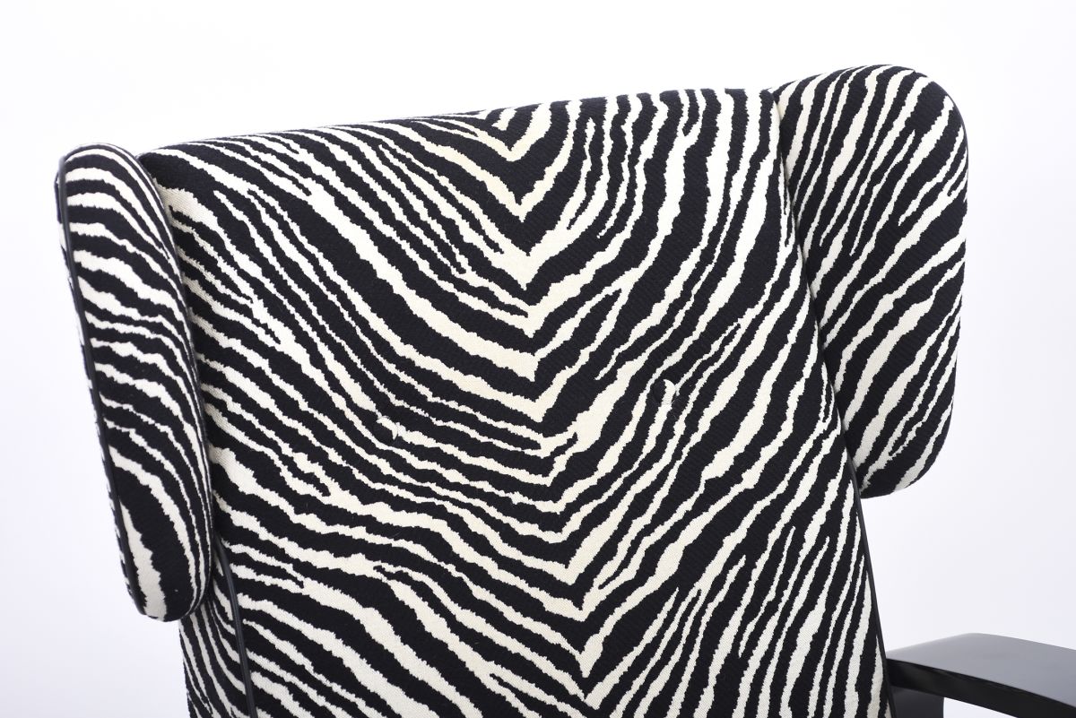 Aalto Alvar Armchair Tank high back ear zebra 01