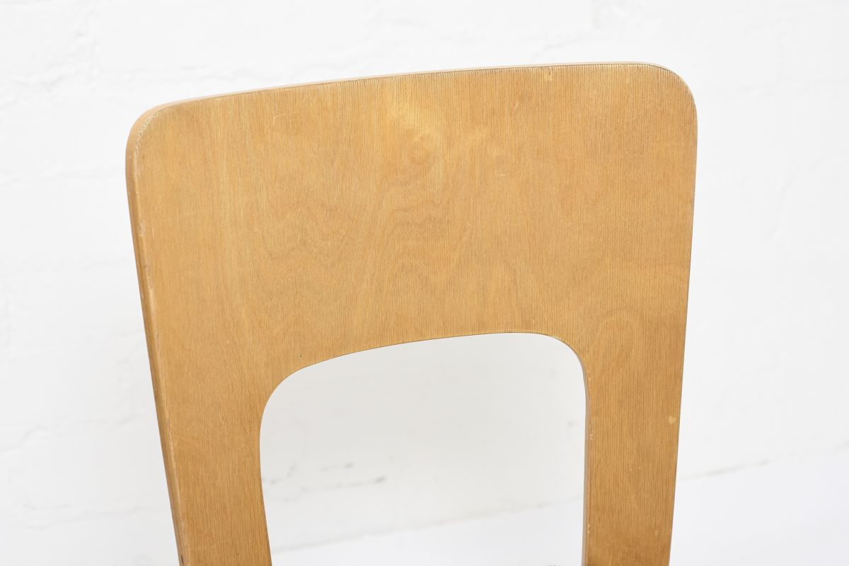 Aalto Alvar Chair66 zebra 01