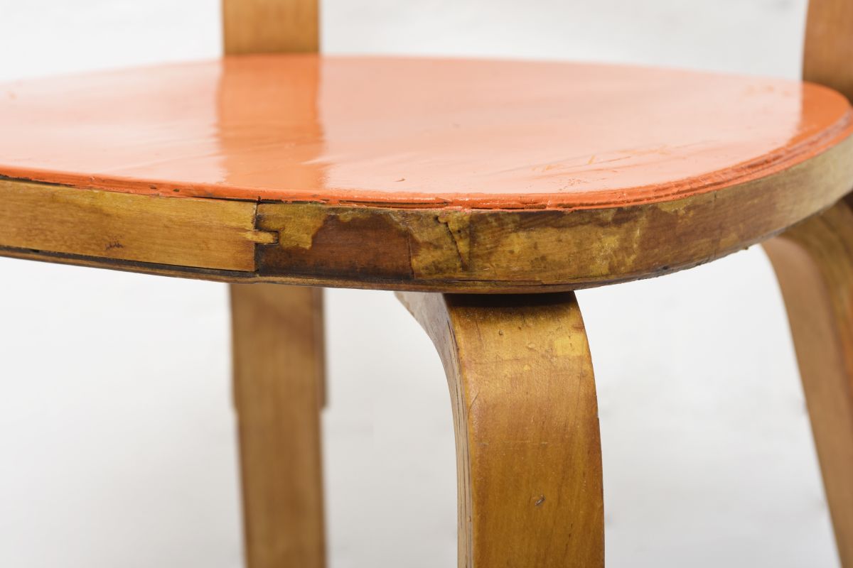 Aalto-69-chair-Orange-Seat-details8