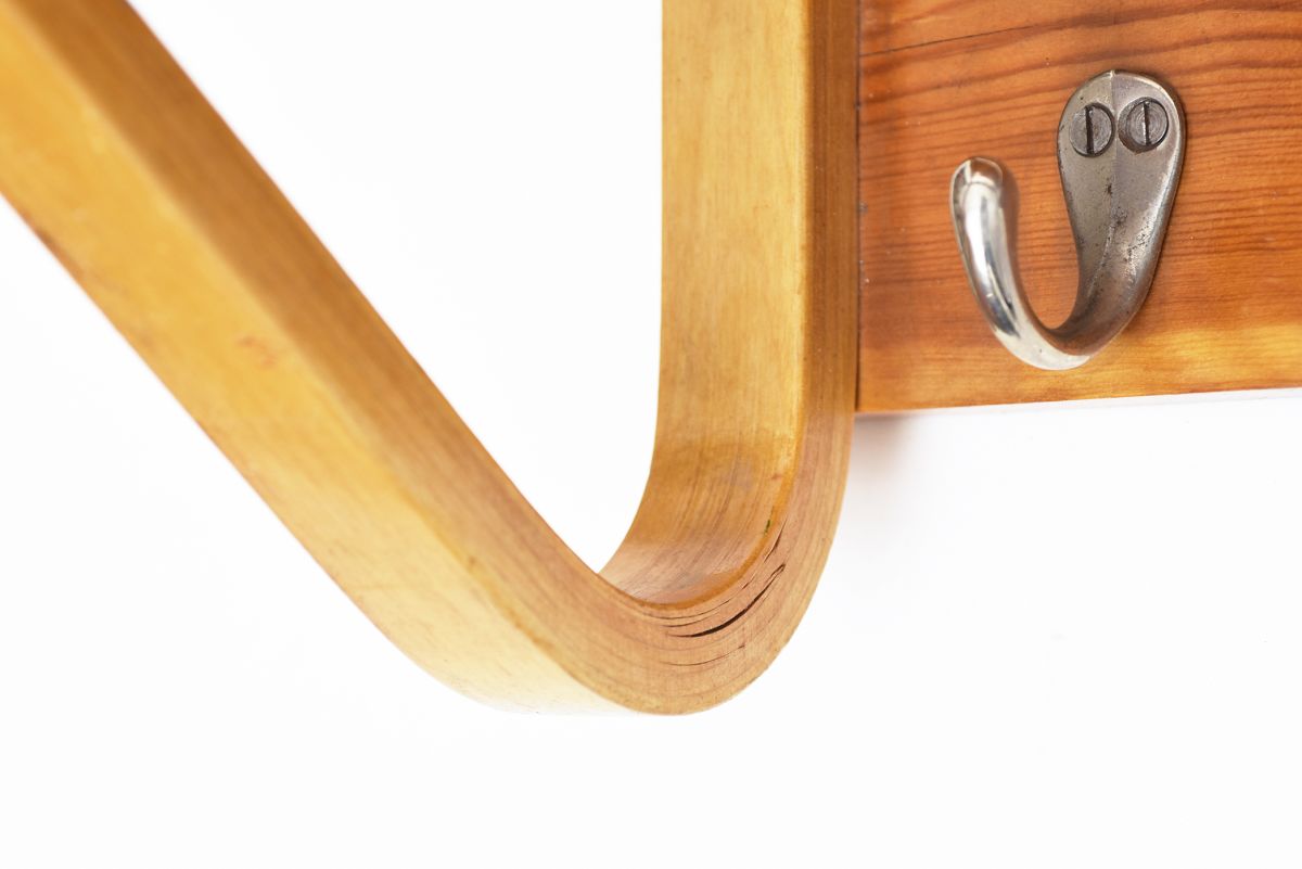 Aalto Alvar Coat and hat rack 04