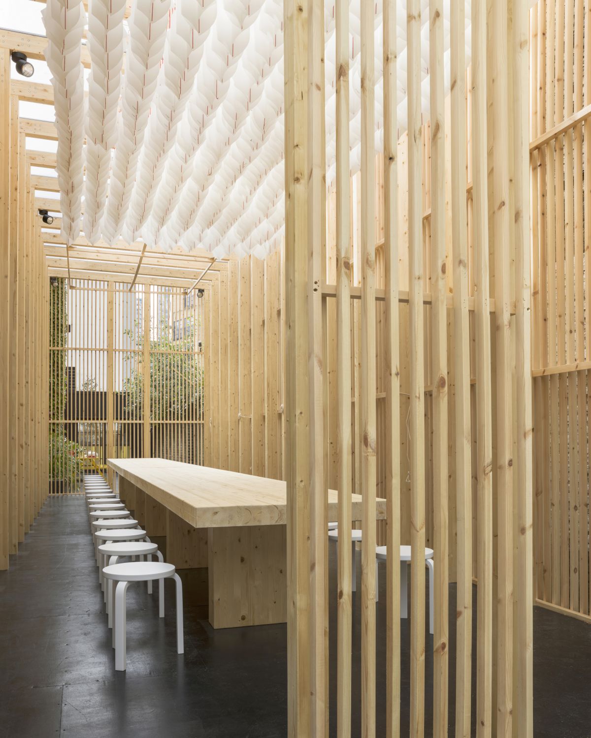 Onrepeat_Pavilion_4_Universaldesignstudio_Photo_Andrewmeredith-1950963