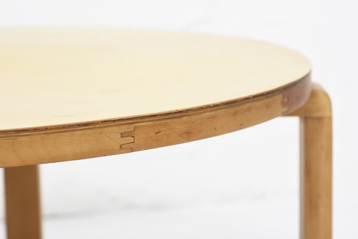 Aalto Alvar side table war leg 04