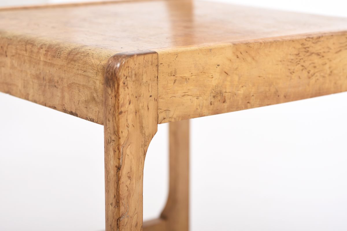 Anonymous Sculptural Finnish Art Nouveau chair 07