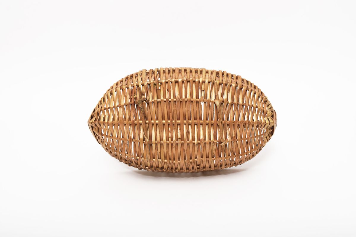 Oval Rattan Basket Handle details7