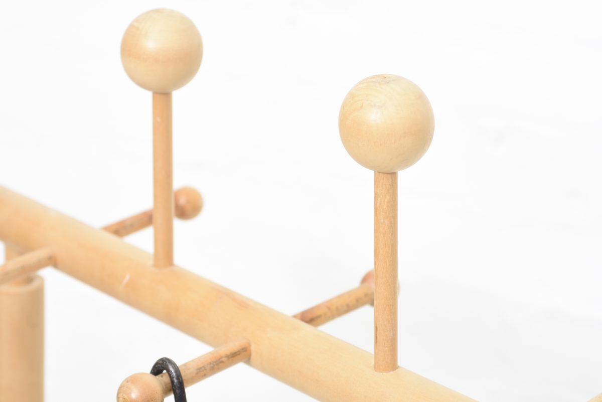Anonymous Clothes rack iron tool 01