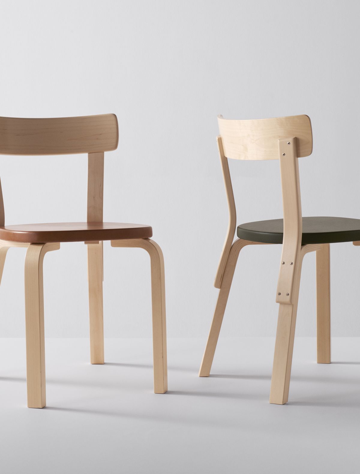 Chair 69 clear lacquer group