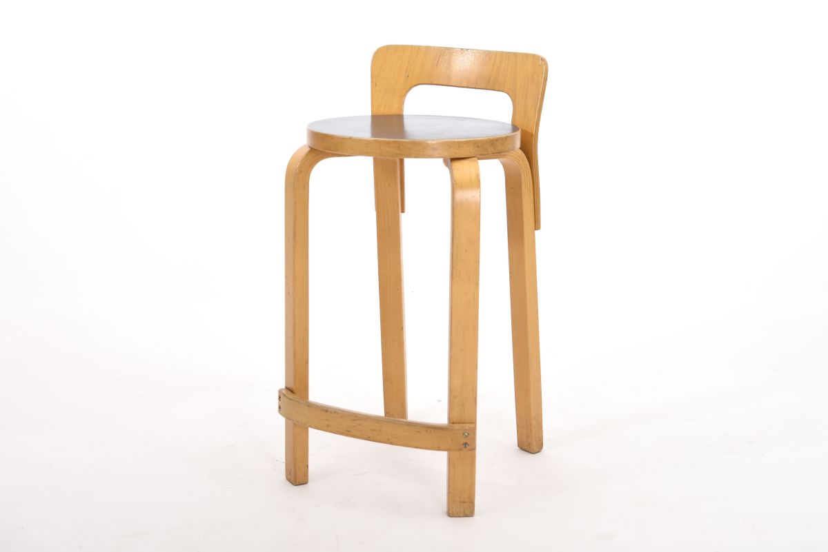 Aatlo Alvar Chair K65 dark blue linoleum